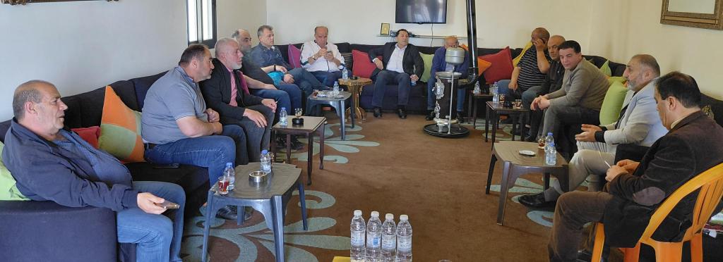 تصعيد عند معبر المصنع: المخلّصون الجمركيون يلوّحون بخطوات احتجاجية رفضًا للآليات الجديدة