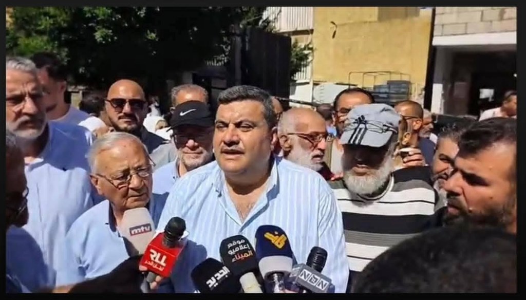 اعتصام وقطع طرقات في طرابلس احتجاجاً على شطب أسماء المستفيدين من «أمان» ومطالب باستقالة الوزيرة السيّد