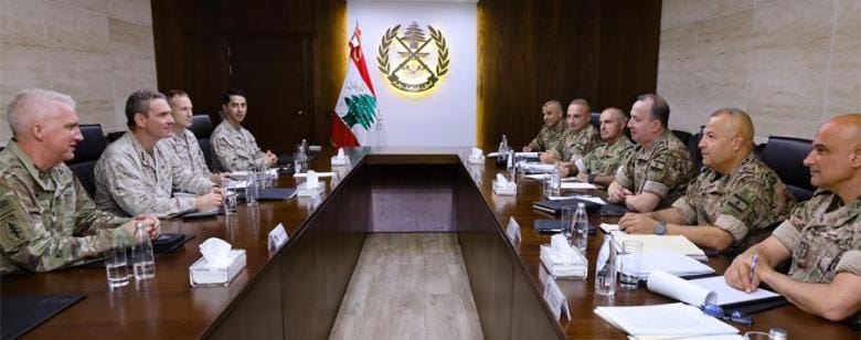 هيكل يبحث مع مسؤول التنسيق العسكري الأميركي تطورات الجنوب والترتيبات الأمنية