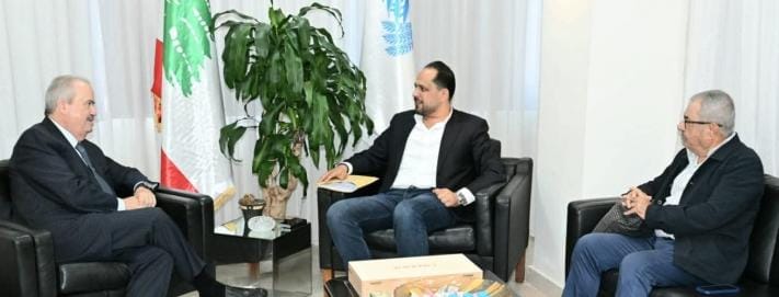 المصنع أمام وزارة المالية.. جاد حمزة يفتح ملف المعبر